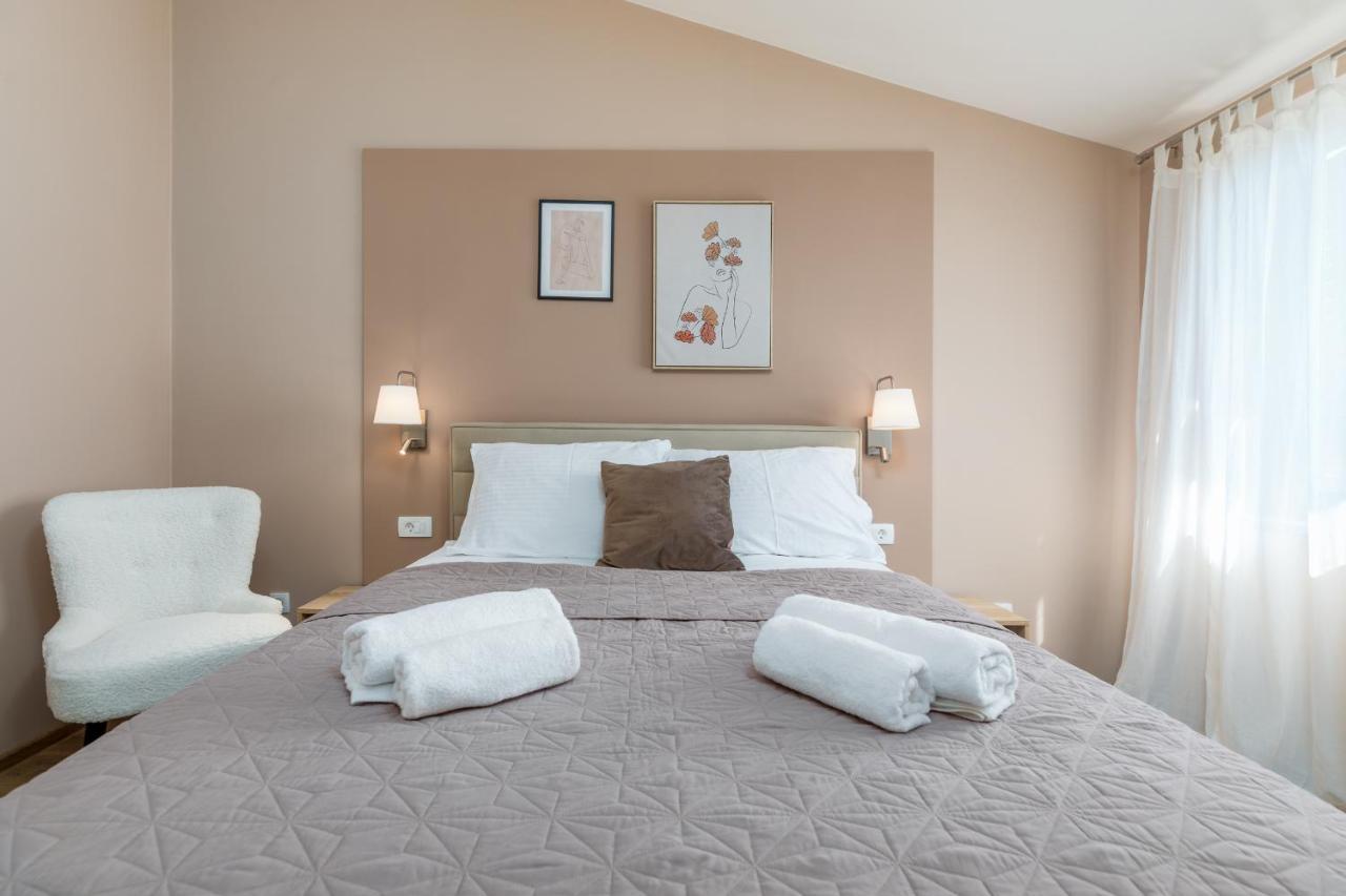 Wine House Apartments & Rooms Marceta ฟาชานา ภายนอก รูปภาพ