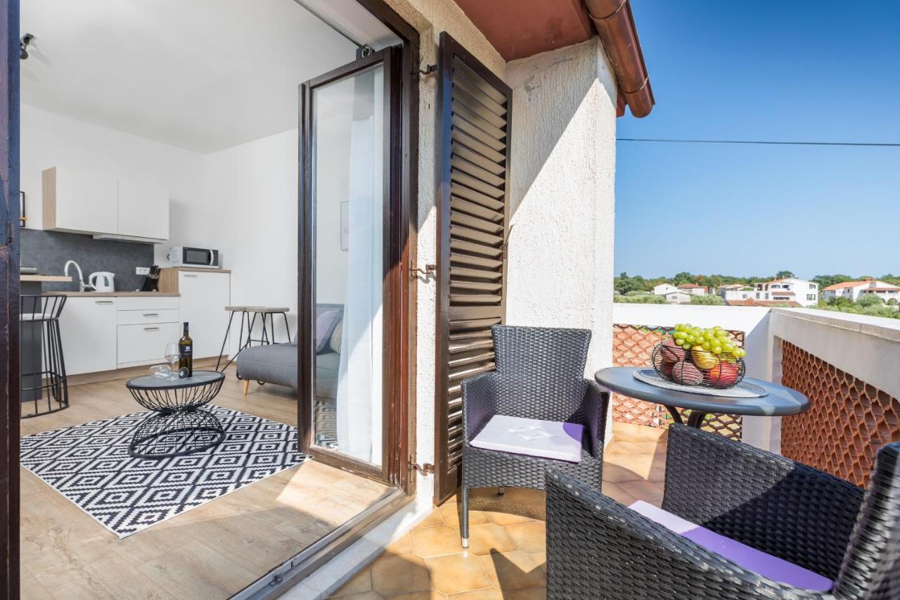 Wine House Apartments & Rooms Marceta ฟาชานา ภายนอก รูปภาพ